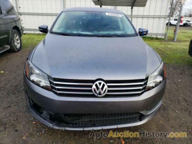 VOLKSWAGEN PASSAT SE, 1VWBT7A31EC044397