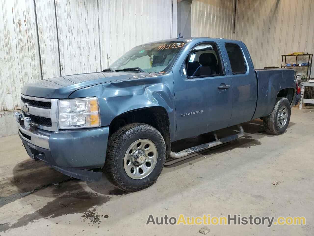 2011 CHEVROLET SILVERADO K1500 LS, 1GCRKREA2BZ210671