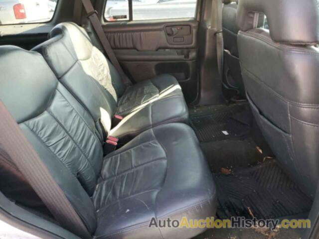 CHEVROLET BLAZER, 1GNDT13W0V2104490