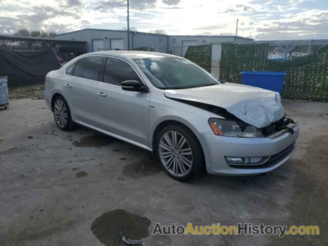 VOLKSWAGEN PASSAT SE, 1VWBT7A39FC065936