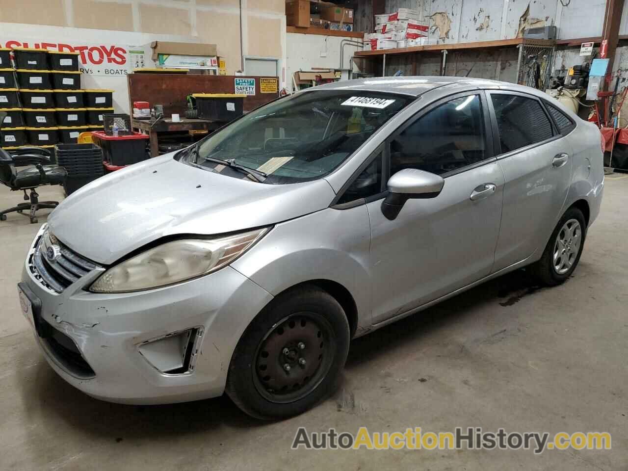 FORD FIESTA SE, 3FADP4BJ9BM157297