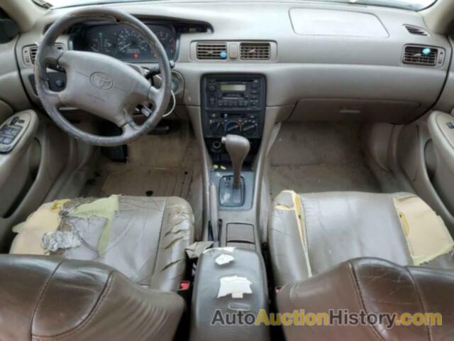 TOYOTA CAMRY LE, JT2BF28K9W0123726