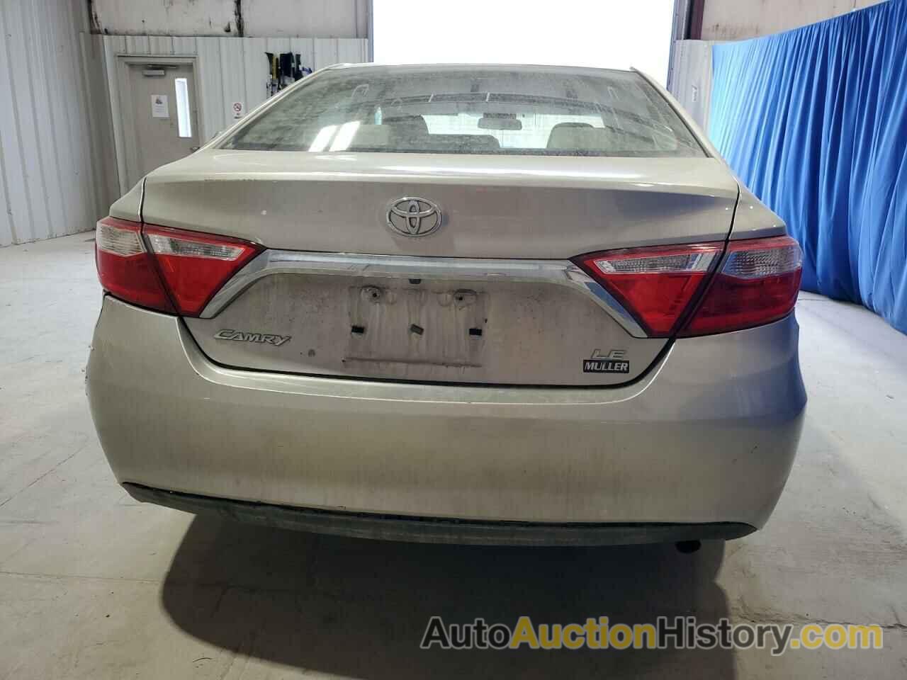 TOYOTA CAMRY LE, 4T4BF1FK5GR521404