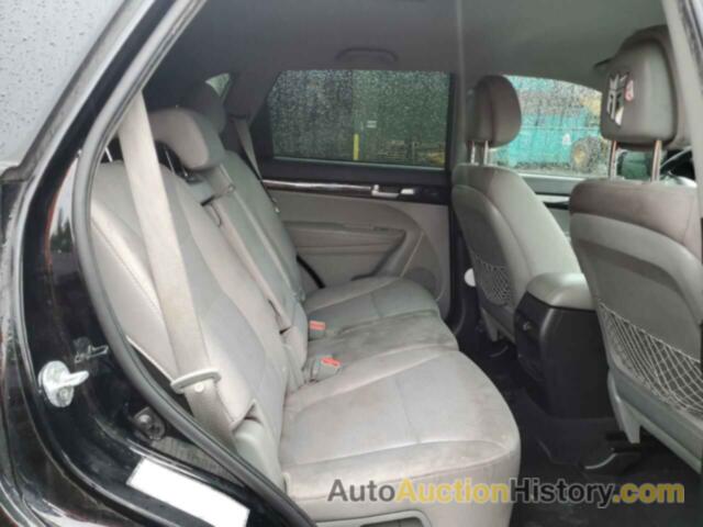 KIA SORENTO LX, 5XYKT4A75FG599130