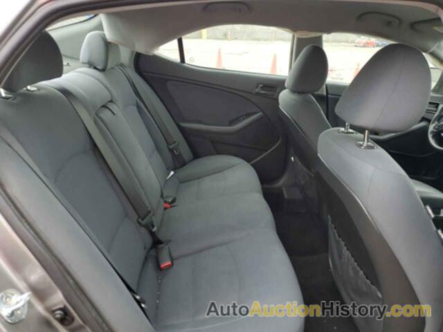 KIA OPTIMA LX, 5XXGM4A71FG408794