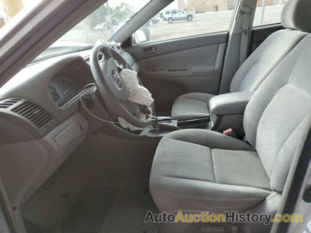 TOYOTA CAMRY LE, 4T1BE32K83U738194