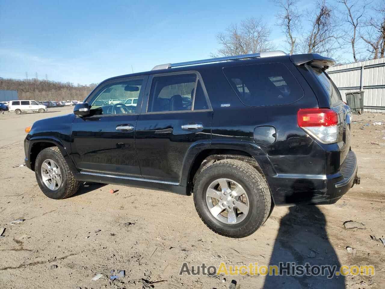 TOYOTA 4RUNNER SR5, JTEBU5JR0D5144353