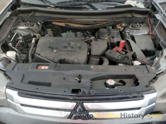 MITSUBISHI OUTLANDER ES, JA4AD2A36FZ012861