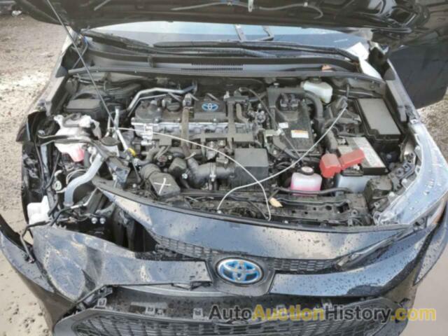 TOYOTA COROLLA LE, JTDEAMDE2NJ058712