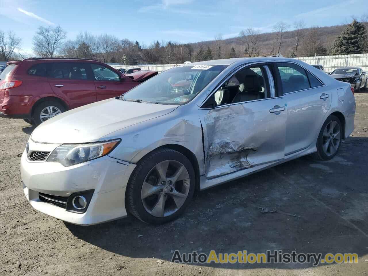 TOYOTA CAMRY SE, 4T1BK1FK9EU546485