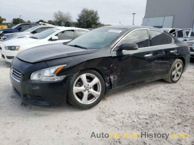 NISSAN MAXIMA S, 1N4AA51E29C824592