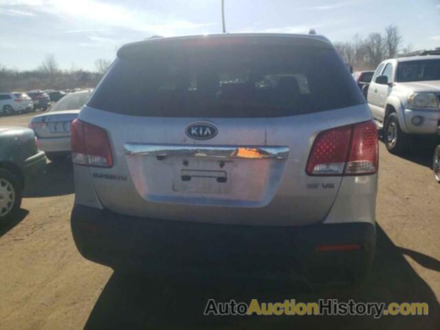 KIA SORENTO EX, 5XYKUDA25BG052595