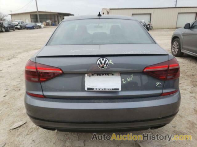 VOLKSWAGEN PASSAT GT, 1VWBM7A38JC041262