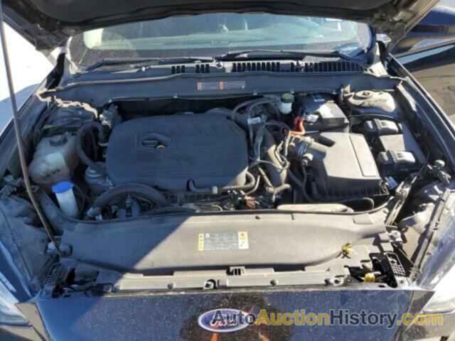 FORD FUSION SE, 3FA6P0HD8JR203108