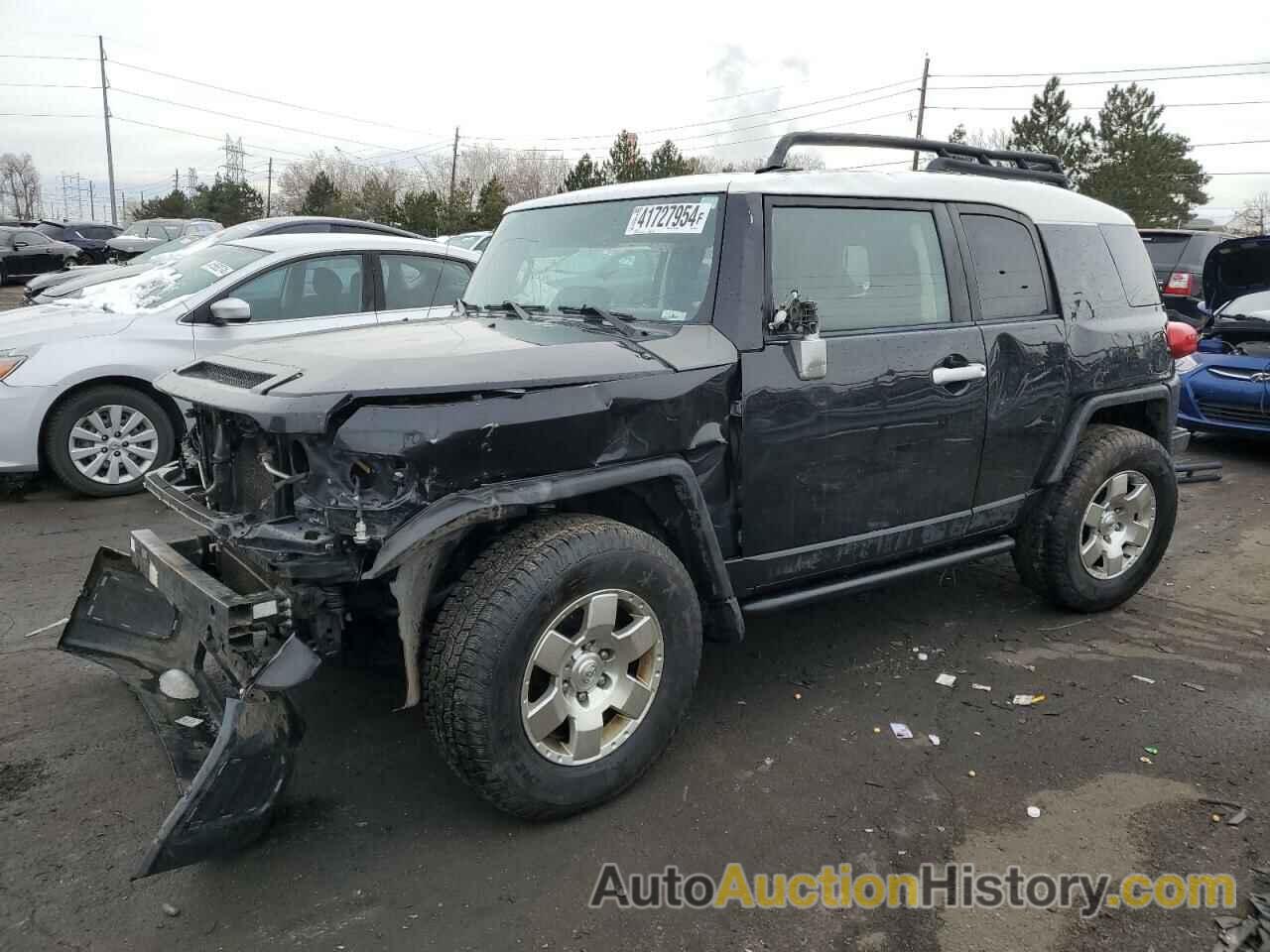 TOYOTA FJ CRUISER, JTEBU11F48K056427