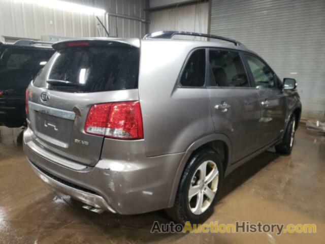 KIA SORENTO SX, 5XYKWDA24DG401548