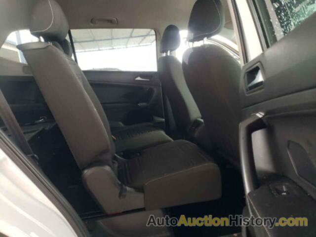 VOLKSWAGEN TIGUAN S, 3VV1B7AX4NM076216