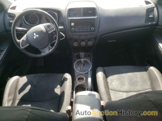 MITSUBISHI OUTLANDER ES, 4A4AP3AW4FE033950