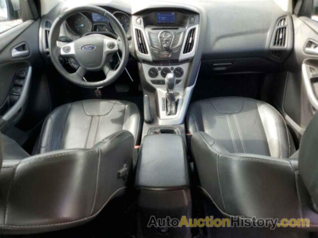 FORD FOCUS SE, 1FADP3K23EL260952