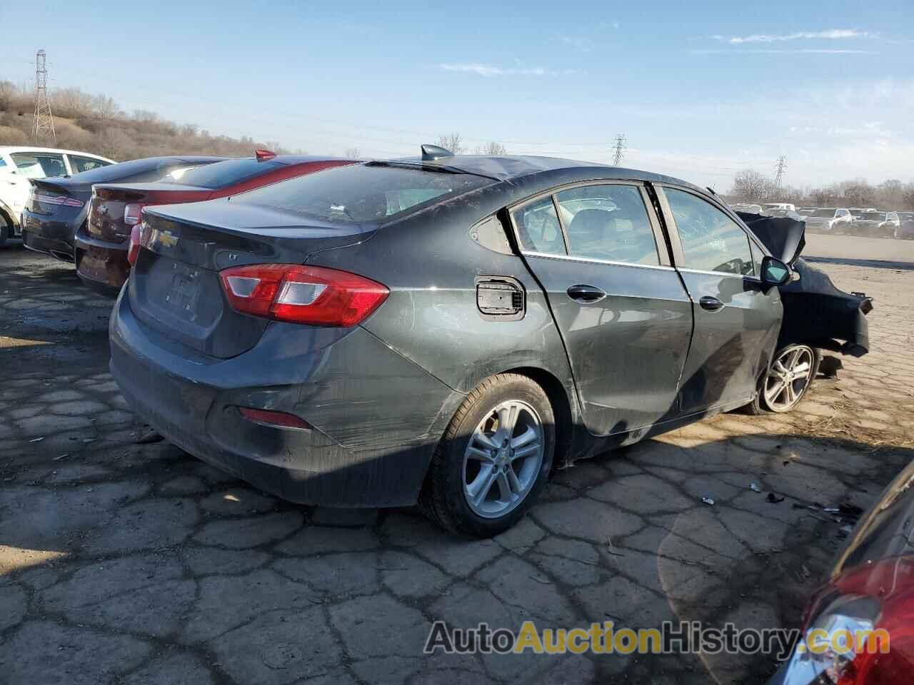 CHEVROLET CRUZE LT, 1G1BE5SM0J7194540