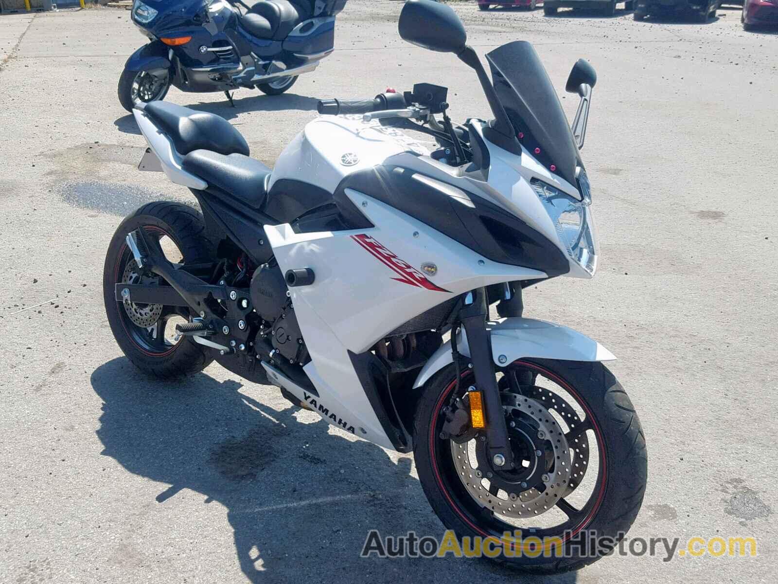 2012 YAMAHA FZ6 R, JYARJ18E2CA008587