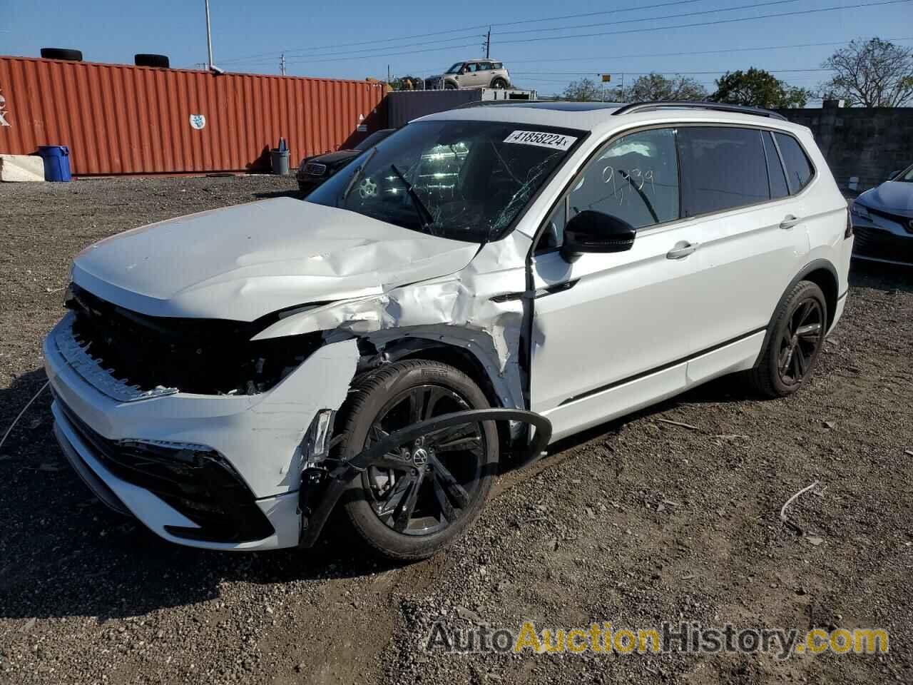 VOLKSWAGEN TIGUAN SE R-LINE BLACK, 3VVCB7AX6PM097841