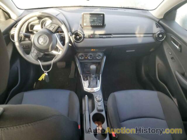 TOYOTA YARIS, 3MYDLBYV7JY317352