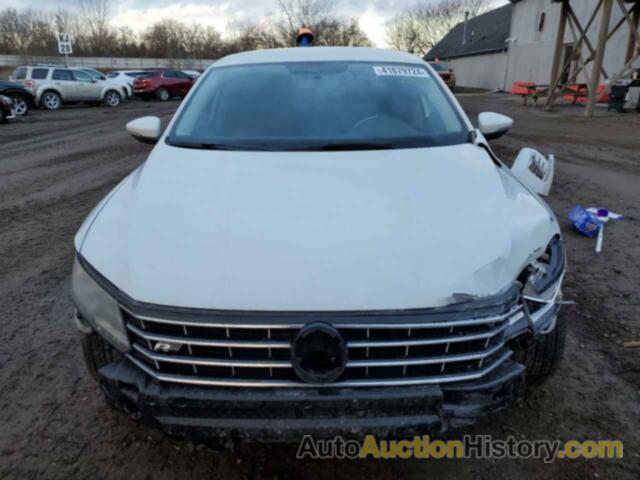 VOLKSWAGEN PASSAT S, 1VWAT7A32GC045752