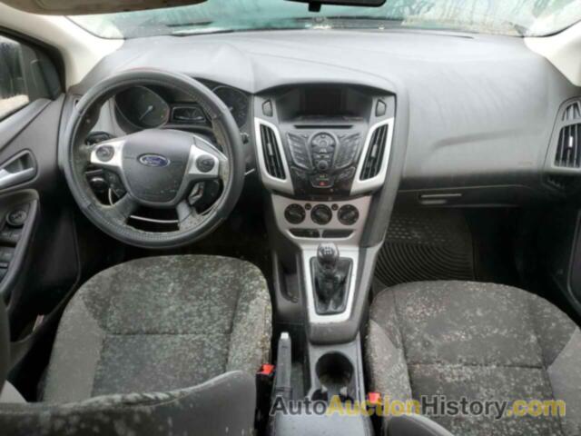 FORD FOCUS SE, 1FADP3K24DL360119