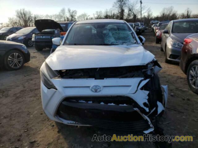 TOYOTA YARIS, 3MYDLBYV2HY181299