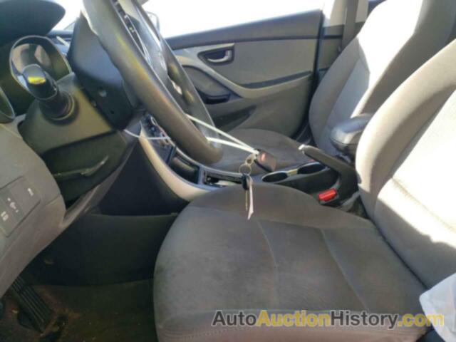 HYUNDAI ELANTRA SE, 5NPDH4AE5FH623475