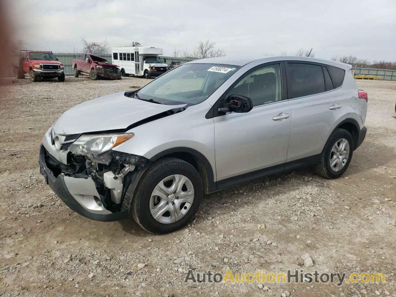 TOYOTA RAV4 LE, JTMBFREV2FJ030815