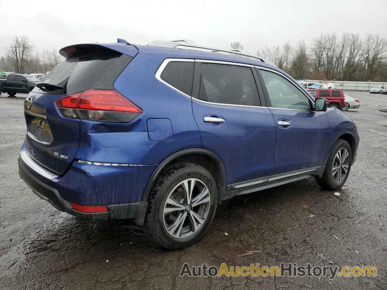 NISSAN ROGUE SV, 5N1AT2MV9HC877279