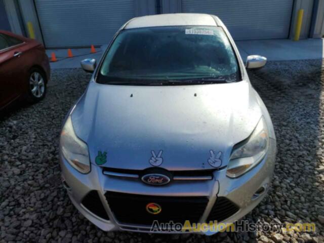 FORD FOCUS SE, 1FAHP3K24CL215002