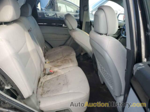 KIA SORENTO LX, 5XYKTCA60EG506935