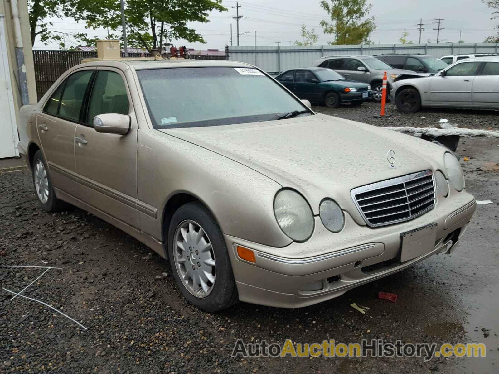 2001 MERCEDES-BENZ E 320 4MATIC, WDBJF82J01X043638