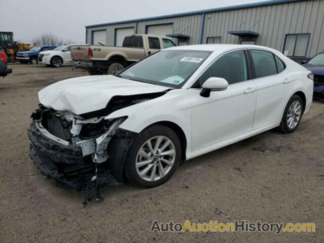 TOYOTA CAMRY LE, 4T1C11AK6PU745091