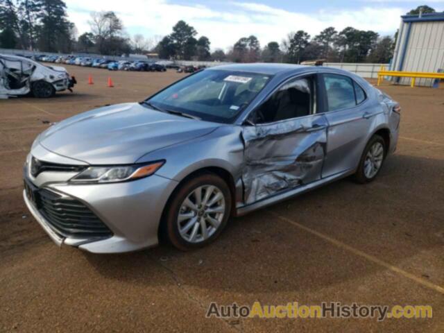 TOYOTA CAMRY LE, 4T1C11AK9LU987738