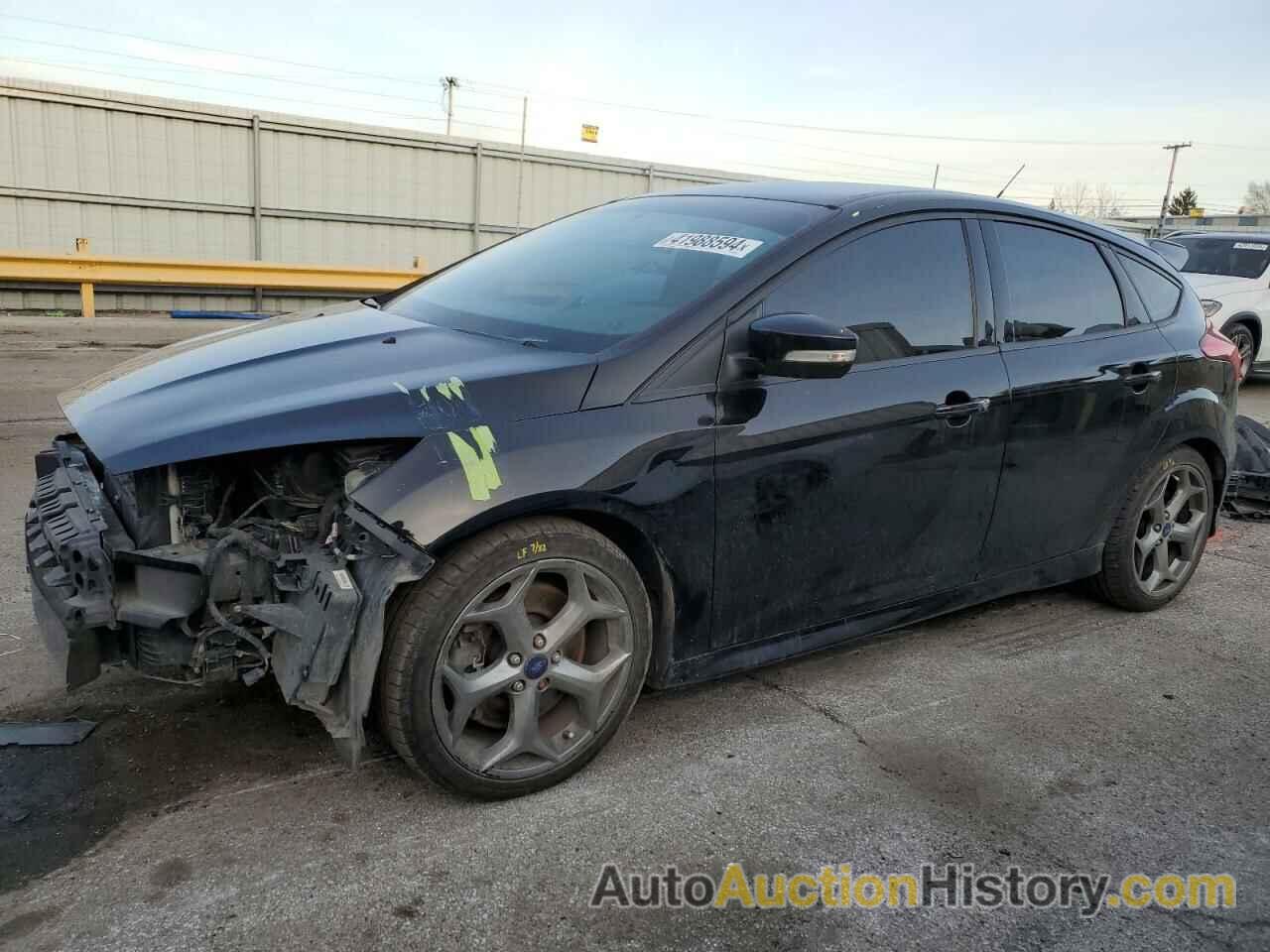 FORD FOCUS ST, 1FADP3L92JL213398