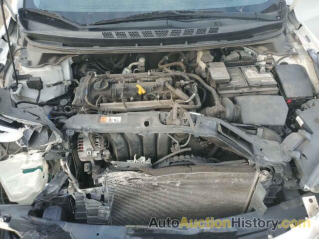 HYUNDAI ELANTRA SE, 5NPDH4AE7FH560864