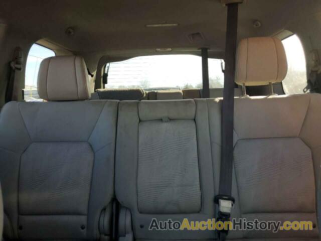 HONDA PILOT LX, 5FNYF4H24CB016478