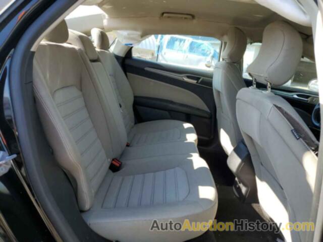 FORD FUSION S, 3FA6P0G71KR273983