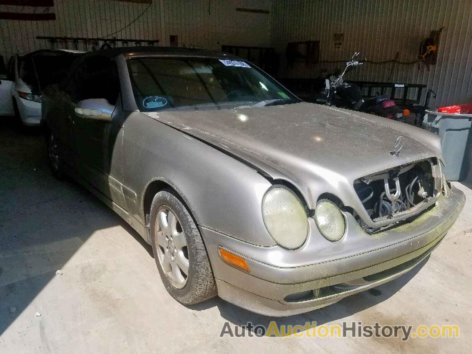 2003 MERCEDES-BENZ CLK 320, WDBLK65G23T143646