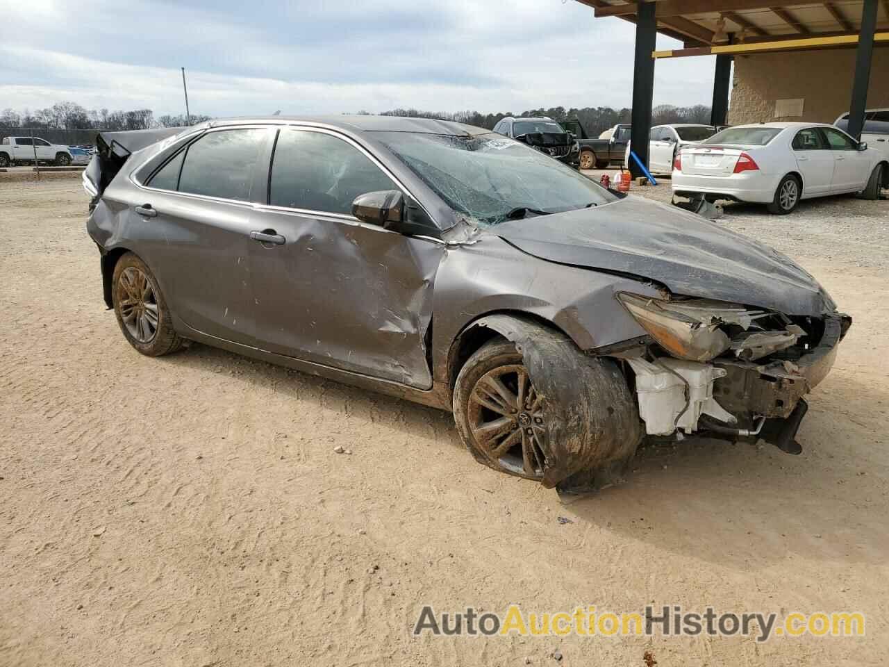 TOYOTA CAMRY LE, 4T1BF1FK4HU645501