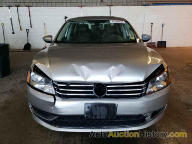 VOLKSWAGEN PASSAT SE, 1VWBP7A38CC017716