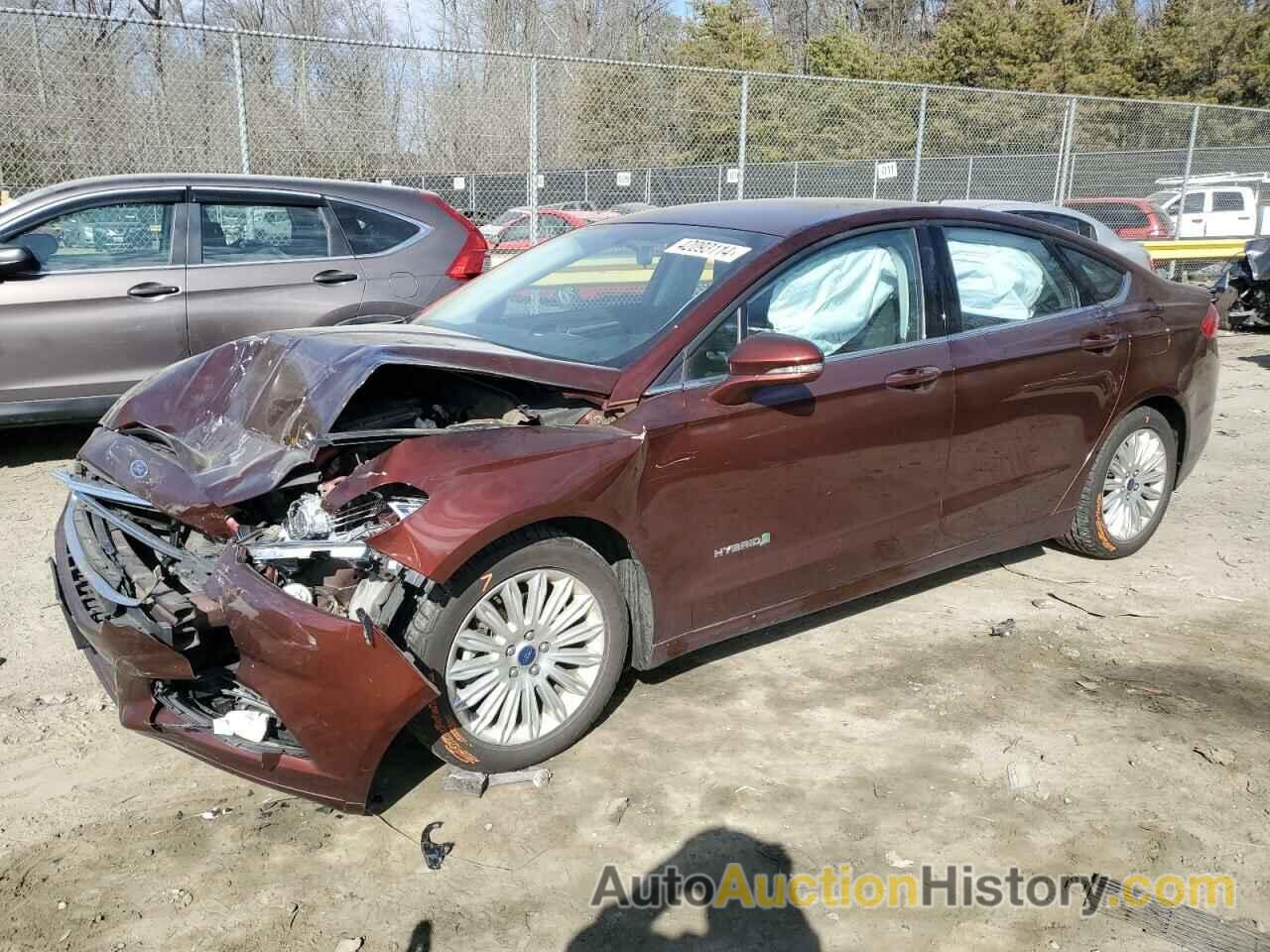 FORD FUSION SE HYBRID, 3FA6P0LU3FR135167