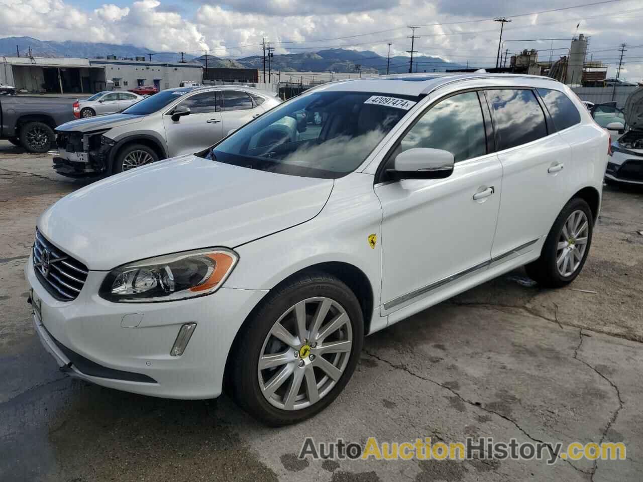 VOLVO XC60 T5 INSCRIPTION, YV440MDU2H2131451