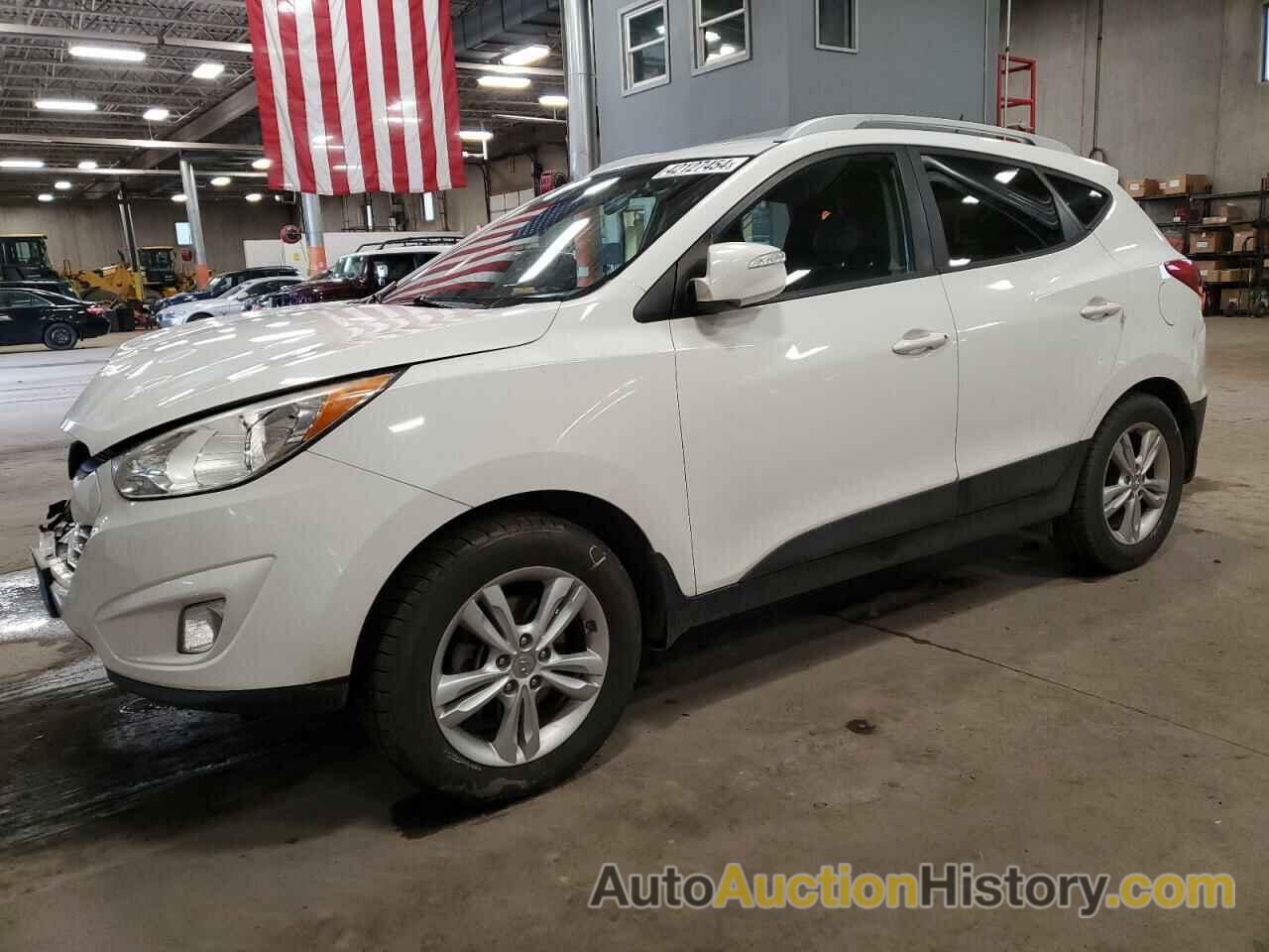 HYUNDAI TUCSON GLS, KM8JUCAC7DU710316