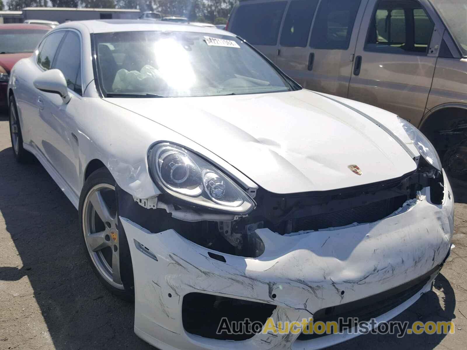 2014 PORSCHE PANAMERA 4S, WP0BB2A73EL063562