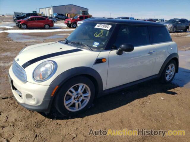 MINI COOPER, WMWSU3C56DT685709